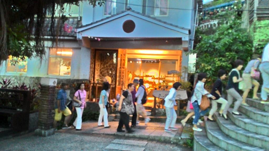 Sunday Inn Jiufen Exteriör bild